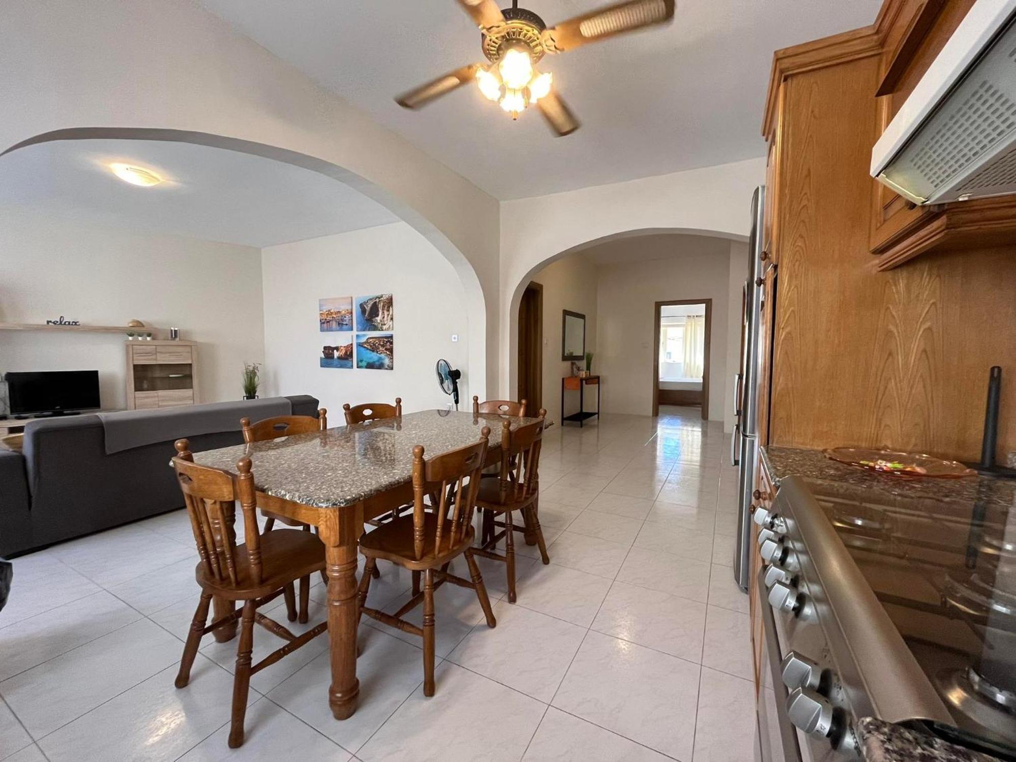 Nr41 Holiday Apartment - Close To Village Centre, Promenade, Shops & Restaurants Marsaxlokk Exteriér fotografie